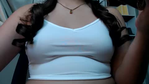 Snapshot of janegorgeousxxxx chatting on 03-12-25, 04:30 jane online show from 03-12-25, 04:30