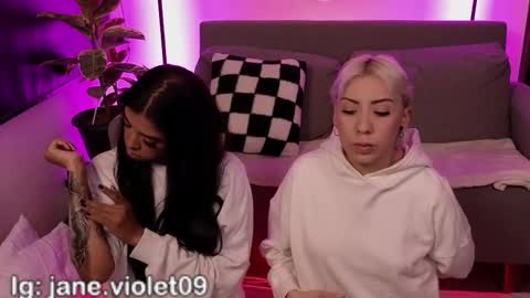 Jane online show from 12-22-25, 01:35