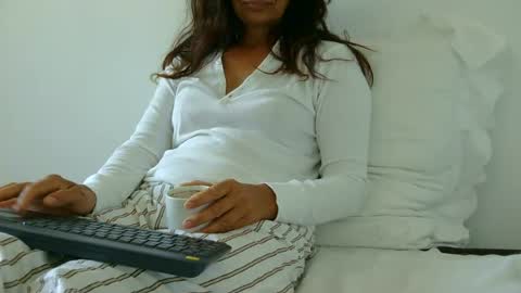 janehotmilf online show from 07-14-26, 05:45