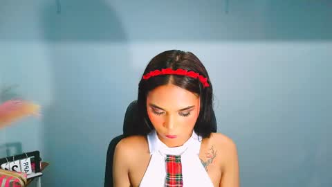 Snapshot of janellarose chatting on 04-22-26, 04:15 Janelarose online show from 04-22-26, 04:15