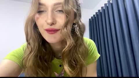 Janie online show from 03-18-26, 04:10