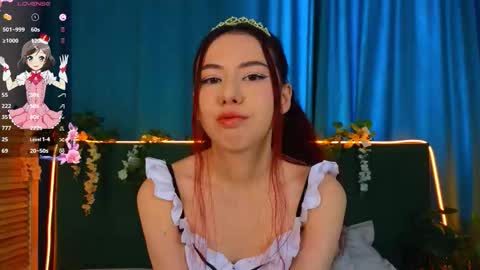 Snapshot of janet_yong chatting on 11-24-25, 08:14 Jenifer online show from 11-24-25, 08:14