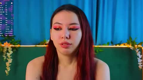 Snapshot of janet_yong chatting on 11-30-25, 07:12 Jenifer online show from 11-30-25, 07:12