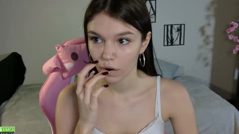 Snapshot of janetcensley chatting on 03-09-26, 09:13 Alexia online show from 03-09-26, 09:13