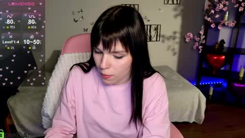 Snapshot of janetcensley chatting on 05-14-26, 09:38 Alexia online show from 05-14-26, 09:38
