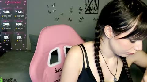 Snapshot of janetcensley chatting on 06-01-26, 09:22 Alexia online show from 06-01-26, 09:22