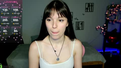Snapshot of janetcensley chatting on 06-07-26, 09:13 Alexia online show from 06-07-26, 09:13