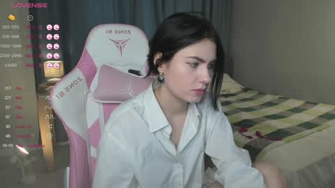 Snapshot of janetfletcher chatting on 01-29-25, 08:18 janetfletcher online show from 01-29-25, 08:18