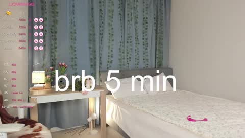 Snapshot of janetfletcher chatting on 02-19-25, 01:50 janetfletcher online show from 02-19-25, 01:50