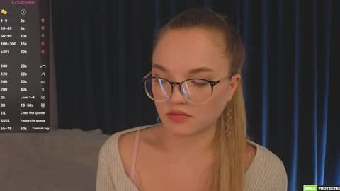 Hi Im Alice and here youll find something online show from 03-29-26, 06:24