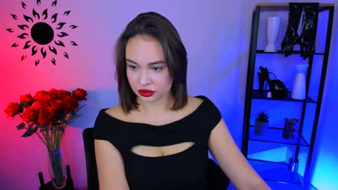 janewyatt online show from 12-22-24, 05:12