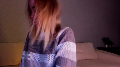 Snapshot of janice_sweet chatting on 12-22-24, 03:11 Janice online show from 12-22-24, 03:11