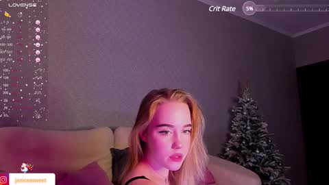 Snapshot of janice_sweet chatting on 12-30-24, 03:47 Janice online show from 12-30-24, 03:47