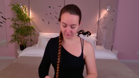 Snapshot of janicejay chatting on 11-04-25, 02:43 Jane online show from 11-04-25, 02:43