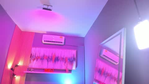 Janinne  online show from 02-10-26, 11:03