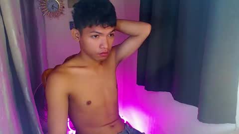 janlloyd04 online show from 03-09-26, 01:20