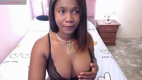 Snapshot of jannadayska chatting on 11-20-25, 11:59 camila online show from 11-20-25, 11:59