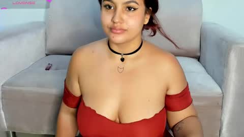 Snapshot of janne_1 chatting on 12-01-24, 11:58 Janne  online show from 12-01-24, 11:58