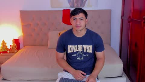 janomar01 online show from 12-22-25, 06:38