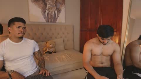 janomar01 online show from 03-31-26, 06:52