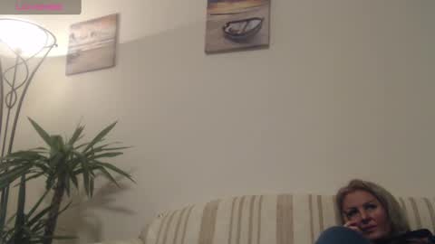 jaqueline88 online show from 12-04-24, 05:38