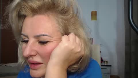 jaqueline88 online show from 12-17-24, 03:17