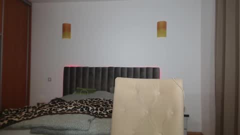 jaqueline88 online show from 02-04-25, 05:21