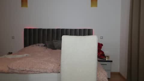 jaqueline88 online show from 03-04-25, 06:07