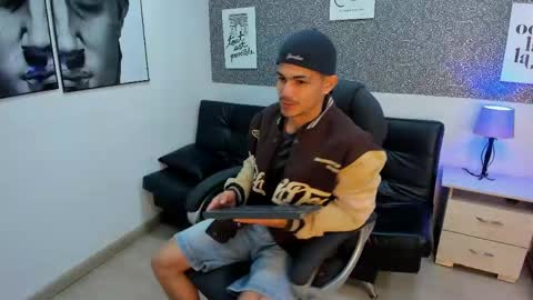 Snapshot of jared_cole chatting on 06-01-26, 11:23 Jared online show from 06-01-26, 11:23