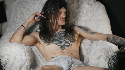 Snapshot of jaredhighborne chatting on 01-12-26, 12:38 K online show from 01-12-26, 12:38