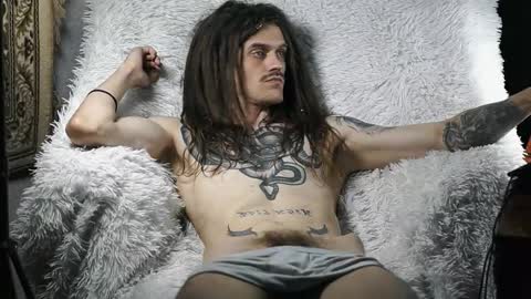 Snapshot of jaredhighborne chatting on 01-14-26, 01:50 K online show from 01-14-26, 01:50