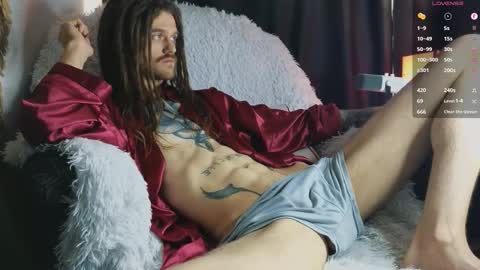 Snapshot of jaredhighborne chatting on 02-14-26, 12:02 K online show from 02-14-26, 12:02