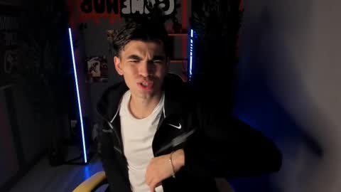 Snapshot of jaremy_harris chatting on 09-27-25, 04:34 Jaremy online show from 09-27-25, 04:34