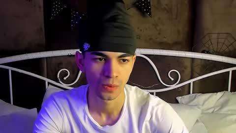 Snapshot of jaremy_harris chatting on 11-02-25, 08:33 Jaremy online show from 11-02-25, 08:33