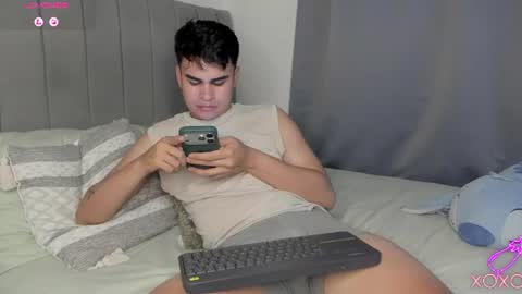JARETHH online show from 06-11-26, 12:43