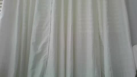 Snapshot of jarevavax chatting on 12-17-25, 04:07 JarevavaX online show from 12-17-25, 04:07