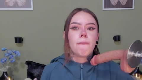 Snapshot of jas_miin chatting on 02-09-25, 03:11 Maria online show from 02-09-25, 03:11