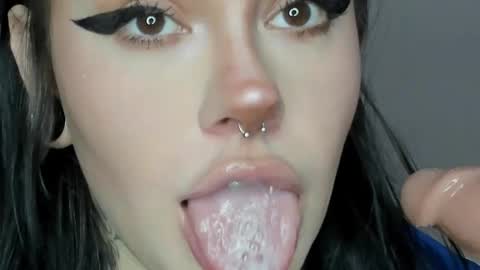 Maria online show from 02-20-26, 02:30