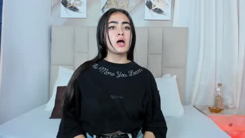 Jaslyn online show from 12-28-24, 04:30