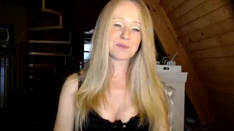 Jasmiiinfox online show from 06-07-26, 04:44