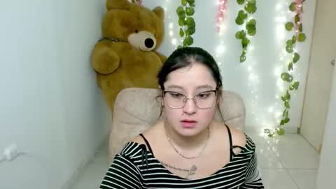 Snapshot of jasmine1609 chatting on 11-25-25, 01:11 jasmine1609 online show from 11-25-25, 01:11