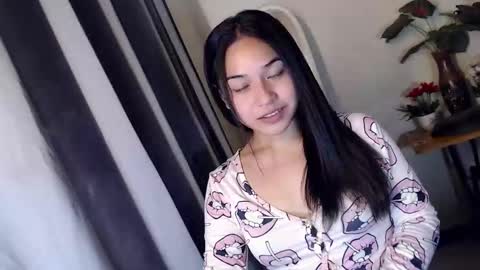 JASMINE online show from 04-24-26, 01:13