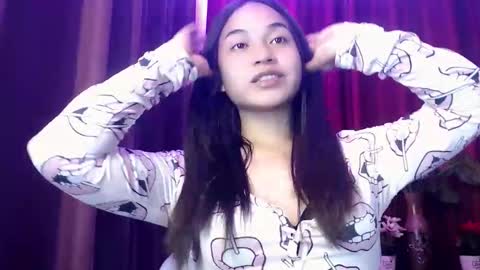Snapshot of jasmine_arousal chatting on 05-01-26, 01:59 JASMINE online show from 05-01-26, 01:59