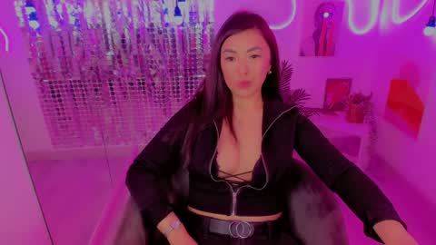 Snapshot of jasmine_magical chatting on 01-29-25, 06:01 Jasmine online show from 01-29-25, 06:01