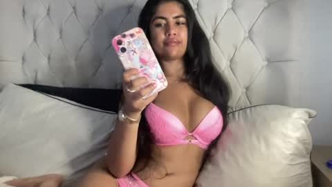 Jasmine Fox  online show from 07-28-26, 07:39