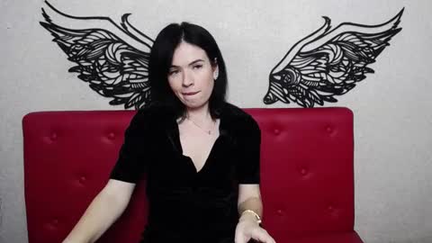 Snapshot of jasminekouch chatting on 01-25-25, 03:30 JasmineKouch online show from 01-25-25, 03:30