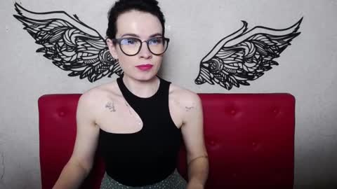 Snapshot of jasminekouch chatting on 02-08-25, 03:52 JasmineKouch online show from 02-08-25, 03:52