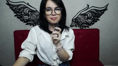 Snapshot of jasminekouch chatting on 02-09-25, 06:26 JasmineKouch online show from 02-09-25, 06:26