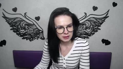 Snapshot of jasminekouch chatting on 09-23-25, 05:27 JasmineKouch online show from 09-23-25, 05:27