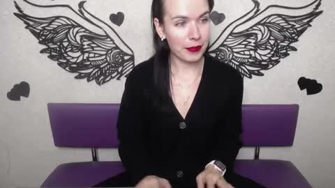 Snapshot of jasminekouch chatting on 10-13-25, 05:35 JasmineKouch online show from 10-13-25, 05:35